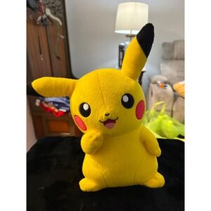 Pokemon Banpresto Pikachu Mania Plush Yellow Stuffed Animal Toy Authentic